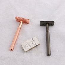 Load image into Gallery viewer, Eco Love &amp; Other Stuff - Safety Razor with 20 razor blades included