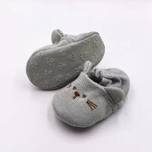 Load image into Gallery viewer, Eco, Love &amp; Other Stuff . Kids hemp shoes with cute animal print - rabbit