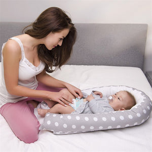 Eco, Love & Other Stuff Portable Baby Bed