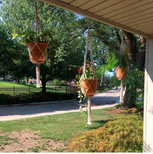 Load image into Gallery viewer, Macrame Plant Hangers